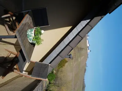 Ein Balkon oder eine Terrasse in der Unterkunft Apartment Wohnung in Pünderich mit Terrasse by Interhome