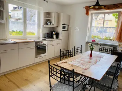 Küche/Küchenzeile in der Unterkunft Holiday Home Auszeit Trittenheim by Interhome