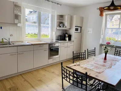 Küche/Küchenzeile in der Unterkunft Holiday Home Auszeit Trittenheim by Interhome
