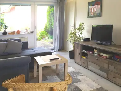 TV/Unterhaltungsangebot in der Unterkunft Apartment Appartement in Medenscheid mit Garten und Terrasse by Interhome