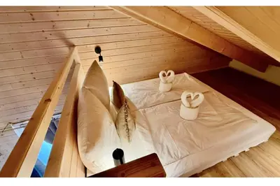 Grundriss der Unterkunft 10-Personen-Wellness-Chalet in erster Reihe am See