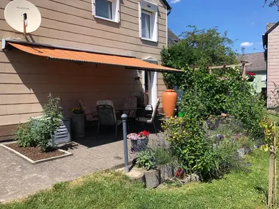 Ein Garten an der Unterkunft Ferienwohnung Braun