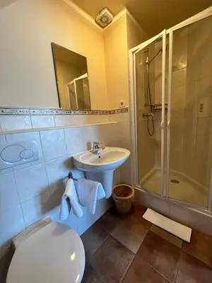 Ein Badezimmer in der Unterkunft Aparts4ring 5 Nürburg