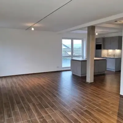 Modernes 2-Zimmer Luxus Apartment mit Balkon- Stilvolle und Gemütliche Ferienwohnung
