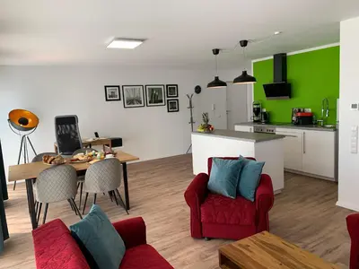 Küche/Küchenzeile in der Unterkunft Eifel24, Homeoffice mit Terrasse
