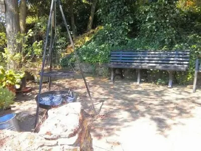 Ein Garten an der Unterkunft Apartment Appartement in Reetz mit Grill und Garten by Interhome