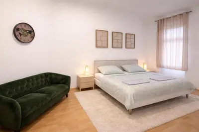 Ein Bett oder Betten in einem Zimmer der Unterkunft City Rooms Koblenz Hbf
