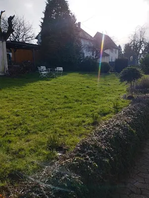 Ein Garten an der Unterkunft Ferien Monteur Wohnung Nikki