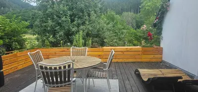 Ein Balkon oder eine Terrasse in der Unterkunft Romantic barn with sauna