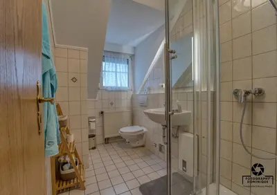 Ein Badezimmer in der Unterkunft Gästehaus Lydia - Mühlenberg