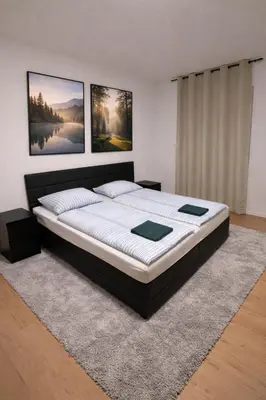 Ein Bett oder Betten in einem Zimmer der Unterkunft Comfort Stay Koblenz