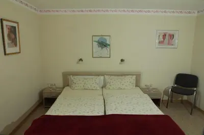 Ein Bett oder Betten in einem Zimmer der Unterkunft Pension Schiffer