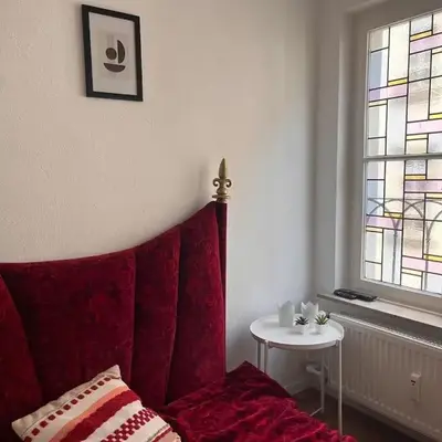 Zentrale schöne Wohnung in der Altstadt mit Balkon