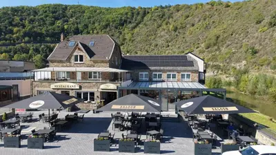 Ein allgemeiner Bergblick oder ein Berglick von der Ferienwohnung aus