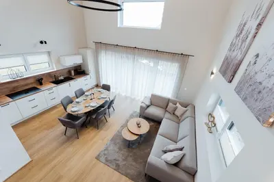 Ein Sitzbereich in der Unterkunft Ferienhaus HeimatLay