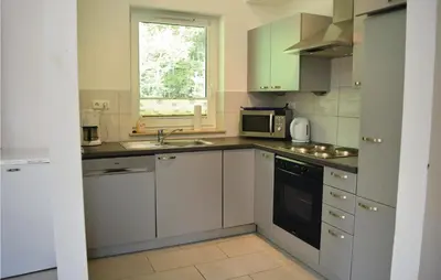 Küche/Küchenzeile in der Unterkunft Lovely Home In Gerolsteinhinterhausen