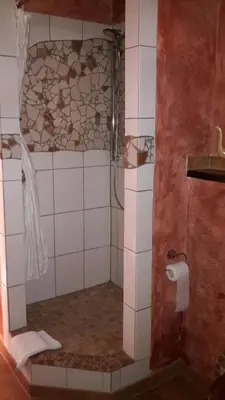 Ein Badezimmer in der Unterkunft Historische Wassermühle