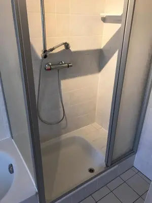 Ein Badezimmer in der Unterkunft Monteure Apartment Roxheim
