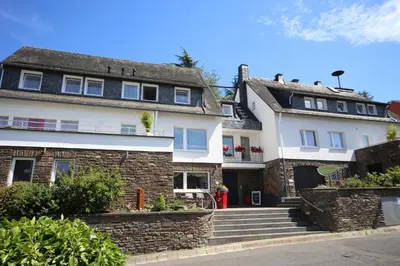 Das Gebäude in dem sich das Hotel befindet