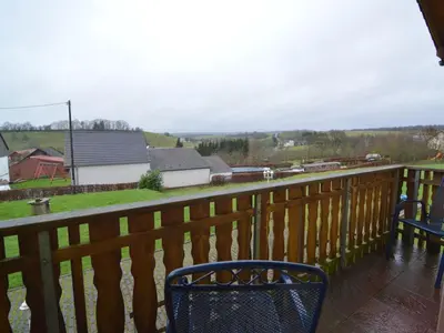 Ein Balkon oder eine Terrasse in der Unterkunft Apartment in Gransdorf with Scenic Views