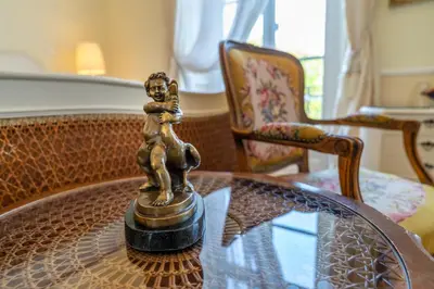 Ein Sitzbereich in der Unterkunft Romantisches Hotel zur Post