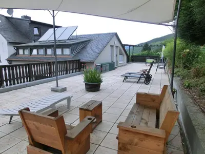 Das Gebäude in dem sich die Ferienwohnung befindet