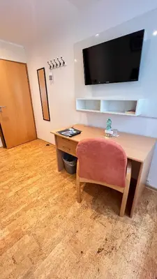 TV/Unterhaltungsangebot in der Unterkunft Hotel zur Loreley - Garni