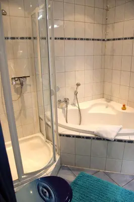 Ein Badezimmer in der Unterkunft Haus Winkelchen