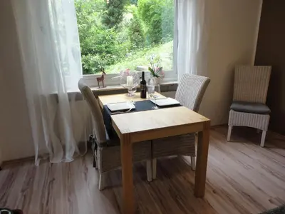 Ein Sitzbereich in der Unterkunft Ferienwohnung Antel