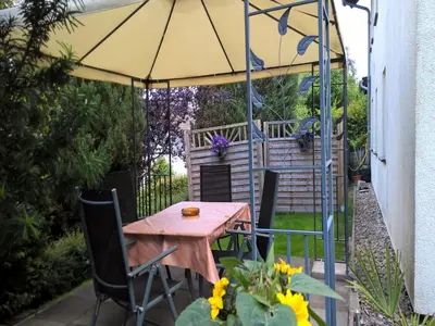Ein Garten an der Unterkunft Holiday Home Niederehe Romantic Escape