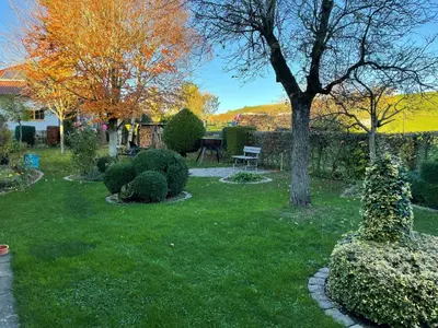 Ein Garten an der Unterkunft Haus Höppches