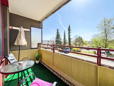 Ein Balkon oder eine Terrasse in der Unterkunft Apartment Flieder - A110 by Interhome