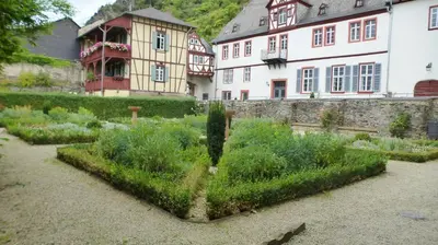 Ein Garten an der Unterkunft Ferienwohnung Pretz