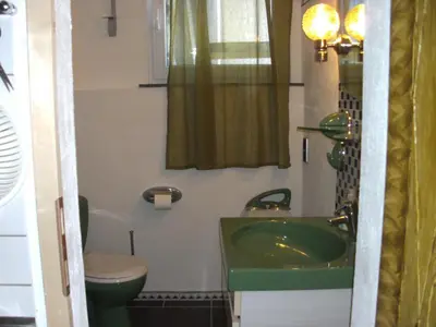 Ein Badezimmer in der Unterkunft Grünes Appartment Nürburgring