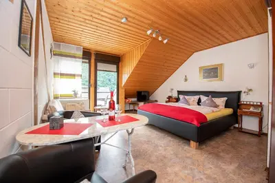 Ein Bett oder Betten in einem Zimmer der Unterkunft Hirschen-Schuster