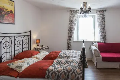 Ein Bett oder Betten in einem Zimmer der Unterkunft Wohnung am Nurburgring