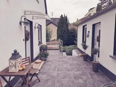 Das Gebäude in dem sich die Ferienwohnung befindet