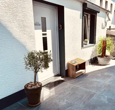 Das Gebäude in dem sich die Ferienwohnung befindet