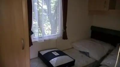 Ein Bett oder Betten in einem Zimmer der Unterkunft Funny-Farm