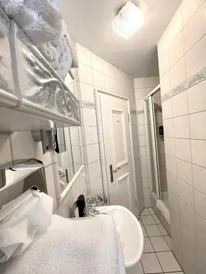 Ein Badezimmer in der Unterkunft Hotel Schloss Zell