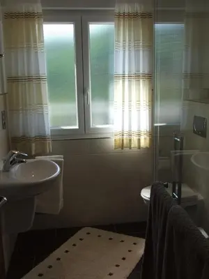 Ein Badezimmer in der Unterkunft Ferienwohnung Morgen