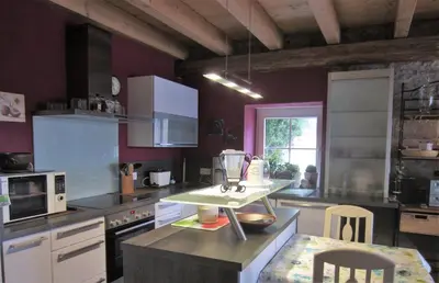 Küche/Küchenzeile in der Unterkunft Wohnung auf einem alten Bauernhof