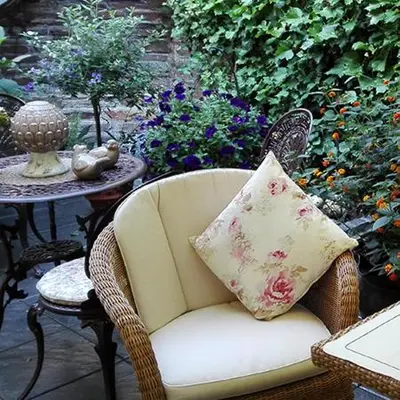 Ein Garten an der Unterkunft Haus Schönblick