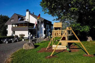 Ein Kinderspielbereich in der Unterkunft Hotel-Restaurant Maas