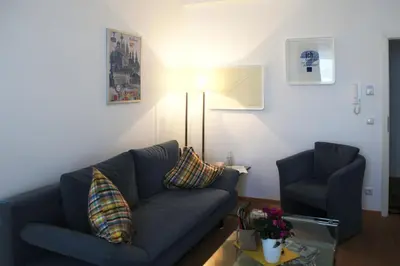 Ein Sitzbereich in der Unterkunft Stein Boardinghouse
