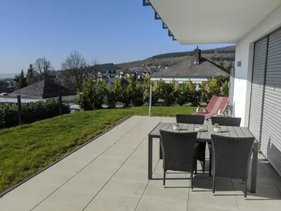 Ein allgemeiner Bergblick oder ein Berglick von der Ferienwohnung aus