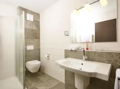 Ein Badezimmer in der Unterkunft Weinhaus am Schieferfels