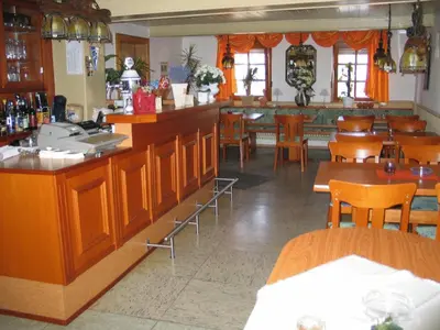 Lounge oder Bar in der Unterkunft Gasthaus zur Krone
