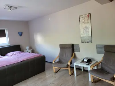 Ein Sitzbereich in der Unterkunft Ferienwohnung Loreley