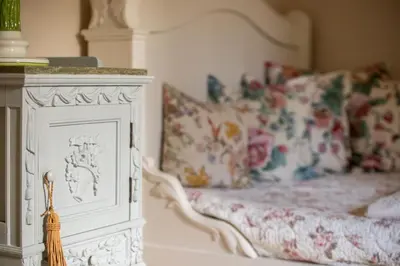 Ein Bett oder Betten in einem Zimmer der Unterkunft Landhaus Camillas Höhe